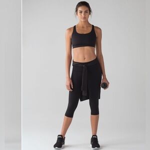 Lululemon Wunder Under Hi-Rise 1/2 Tight (Full-On Luxtreme 17") black size 6